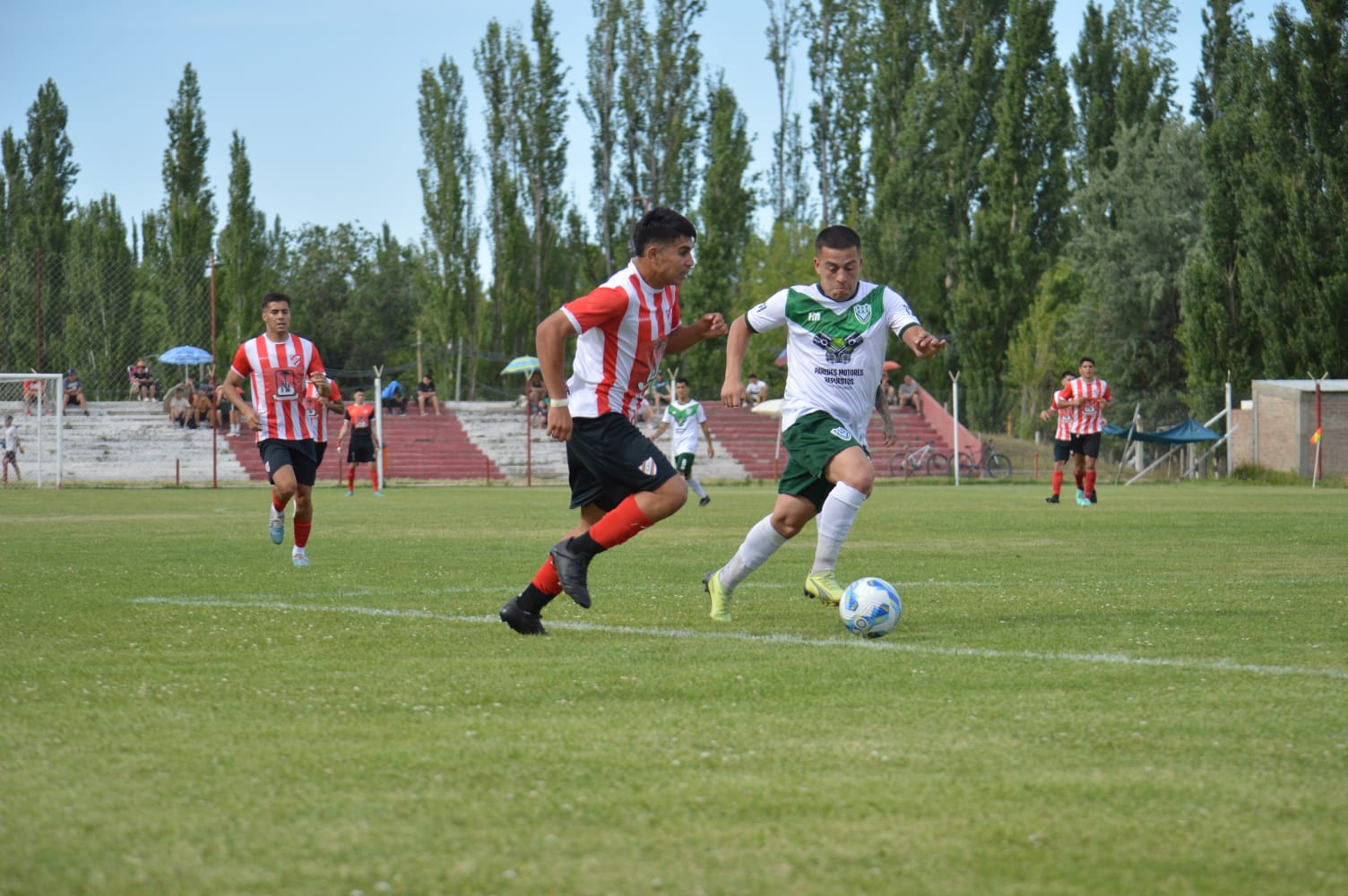 En este momento estás viendo Matíaz Díaz de Independiente de Neuquén: «intentaremos sacar un buen resultado en nuestra cancha»
