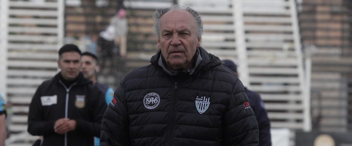 Lee más sobre el artículo Bonjour renunció como técnico del Club Cipolletti