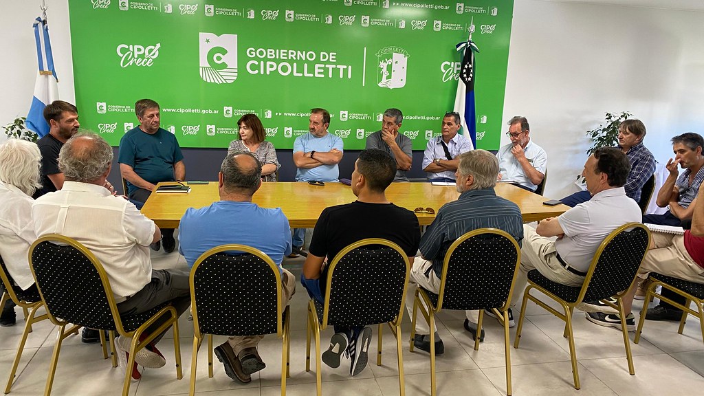 En este momento estás viendo Buteler reunió a instituciones de Cipolletti para empezar a conformar el consejo de seguridad
