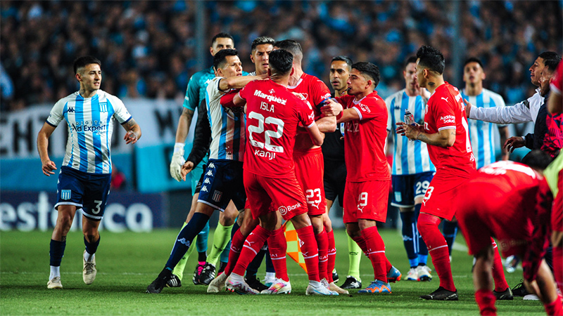 Lee más sobre el artículo Se viene la fecha de los clásicos en el fútbol argentino: así será el cronograma