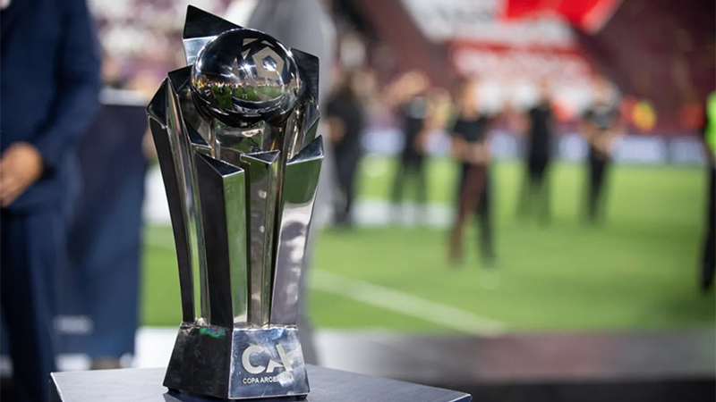 En este momento estás viendo Copa Argentina: hoy juegan Defensa y Justicia vs Atlético de Rafaela, y Rácing vs San Martín de Burzaco