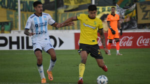 Lee más sobre el artículo Atlético de Rafaela dio el golpe a Defensa y Justicia por la Copa Argentina y le ganó 2-1