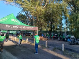 Lee más sobre el artículo Paros y protestas en puentes carreteros entre Río Negro y Neuquén