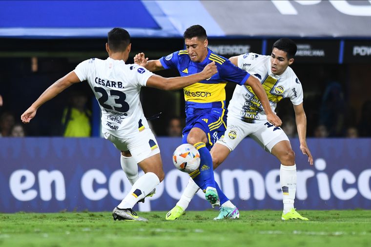 Lee más sobre el artículo Con gol del juvenil Anselmino, Boca le ganó 1 a 0 a Trinidense en «La Bombonera»
