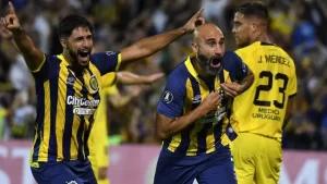 Lee más sobre el artículo Rosario Central debutó con una victoria ajustada ante Peñarol, por la Copa Libertadores