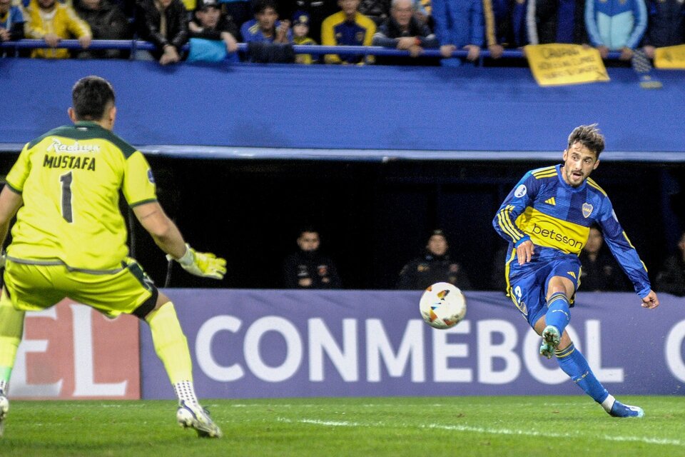 En este momento estás viendo Boca goleó a Nacional Potosí pero clasificó segundo