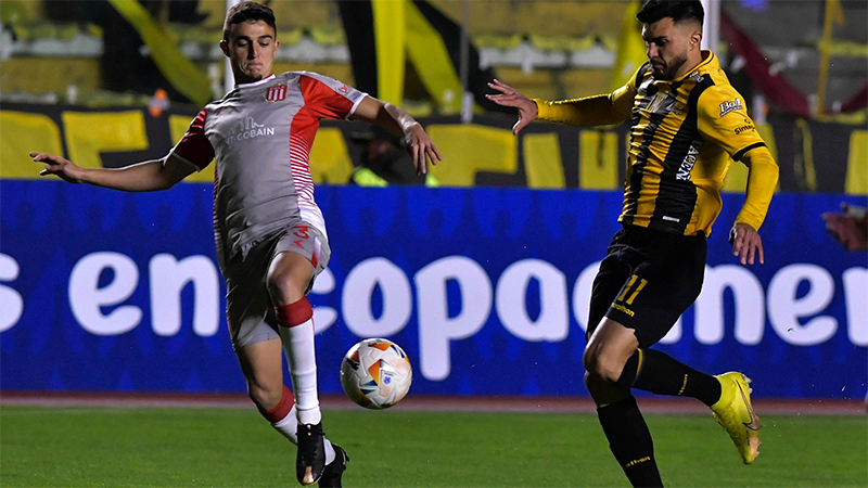 En este momento estás viendo Estudiantes cayó 1 a 0 en la altura ante The Strongest por la Copa Libertadores