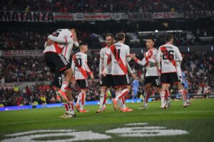 Lee más sobre el artículo Copa Argentina: River busca extender su buen momento ante Temperley