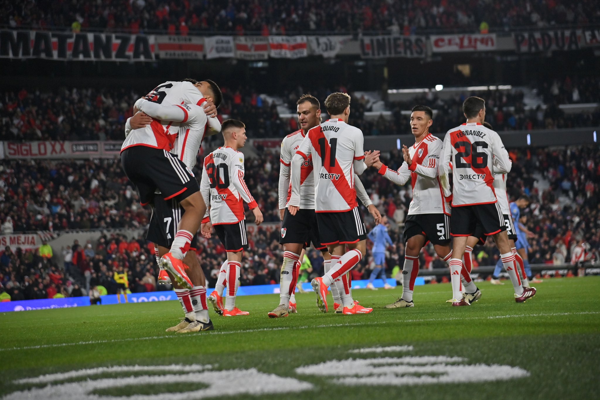 En este momento estás viendo Copa Argentina: River busca extender su buen momento ante Temperley