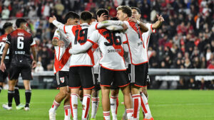 Lee más sobre el artículo River recibe a Libertad por la Libertadores