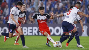 Lee más sobre el artículo River pone primera y enfrenta a Central Córdoba en el Monumental