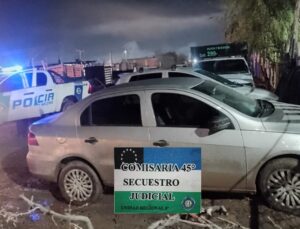 Lee más sobre el artículo Amenazaron a un niño con un arma para robar un auto