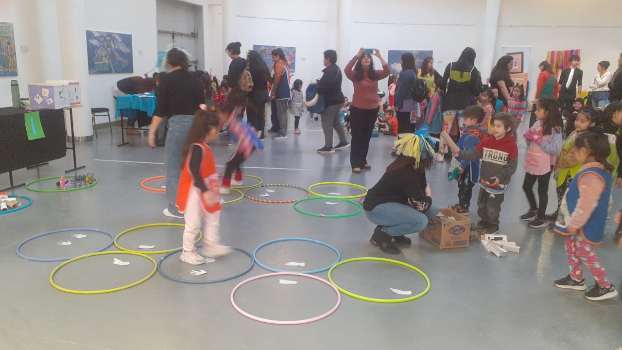 En este momento estás viendo Semana del Juego y el Ambiente en Cipolletti: fomentando la conciencia ambiental a través del juego