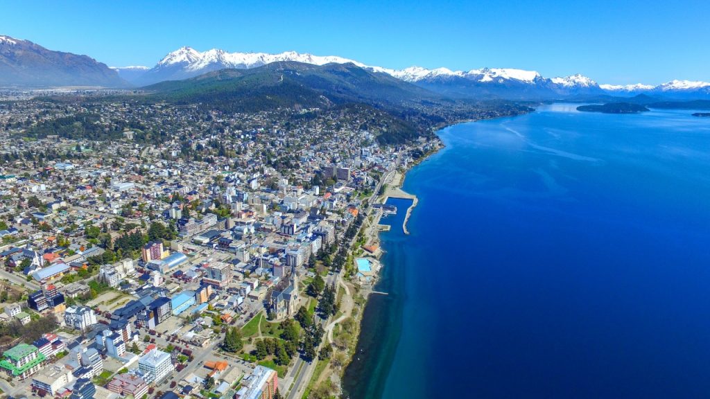 En este momento estás viendo Bariloche: condenaron a un banco por no hacer lo suficiente para evitar una estafa