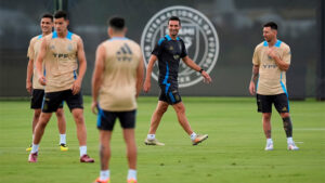 Lee más sobre el artículo La Selección y su primer entrenamiento en Atlanta pensando en Canadá