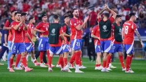 Lee más sobre el artículo Si no hay tormenta anunciada, jugarían Chile vs Canadá desde las 21 hs