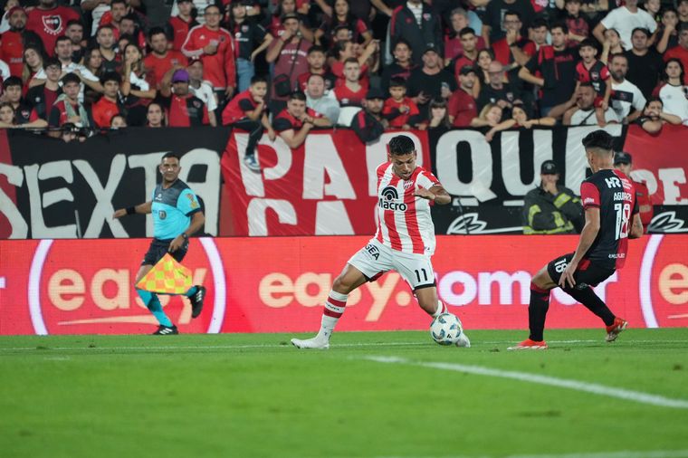 En este momento estás viendo Instituto venció a Newell’s en Rosario y por ahora se subió al lote de punteros