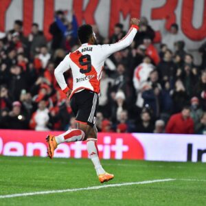 Lee más sobre el artículo River visita a Colo-Colo en el inicio de los Cuartos de Final de la Copa Libertadores