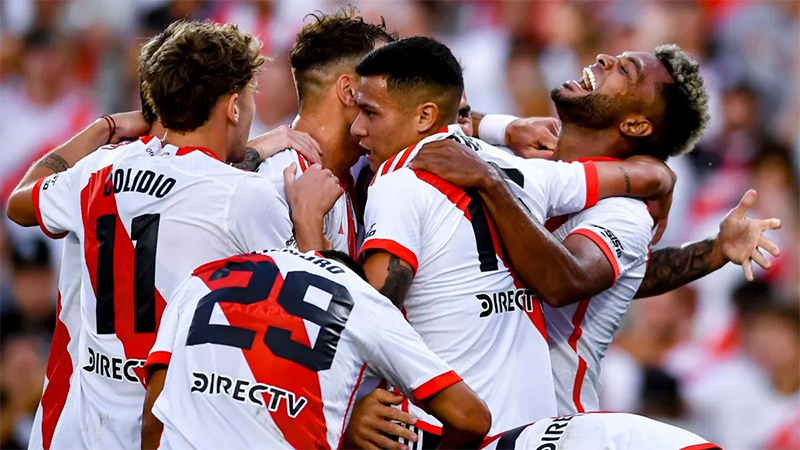 En este momento estás viendo River cerró a sus primeros tres refuerzos para la Copa Libertadores