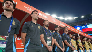 Lee más sobre el artículo Selección Argentina: Scaloni planifica el equipo titular ante Perú con varios cambios