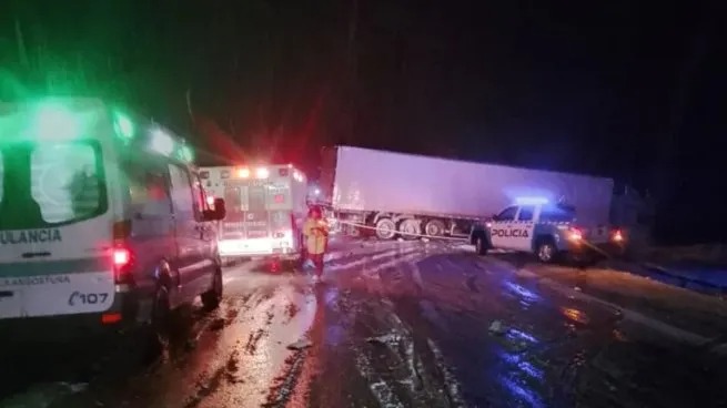 En este momento estás viendo Imputan por homicidio culposo al camionero involucrado en la tragedia de la Ruta 40