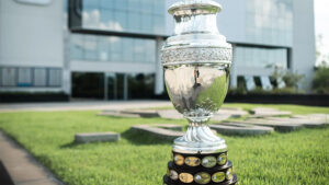 Lee más sobre el artículo Copa América: Hoy Domingo por el Grupo C debutan Estados Unidos vs Bolivia y Uruguay vs Panamá