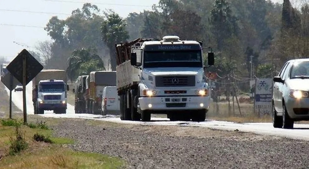 Lee más sobre el artículo Fin de semana largo con restricción de camiones