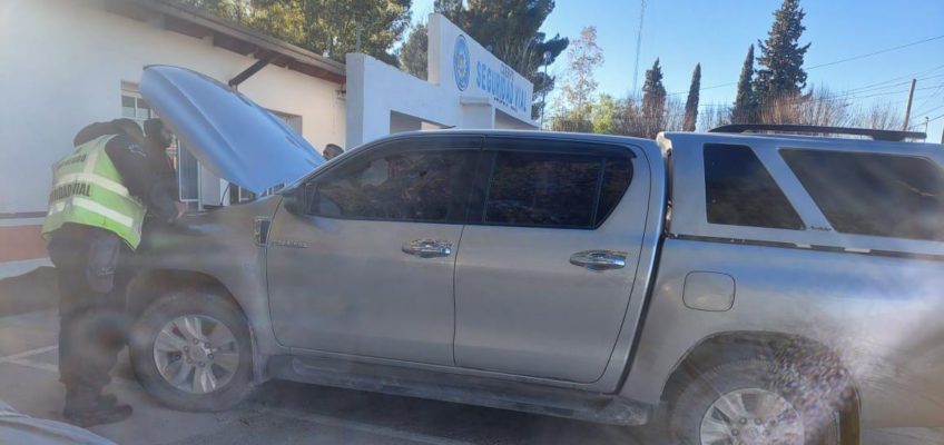 Lee más sobre el artículo Policía secuestró camioneta con irregularidades en General Roca