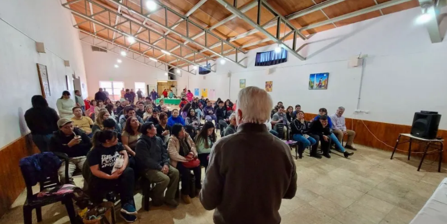 Lee más sobre el artículo Audiencia Pública y Proyecto Calcatreu: entrevista con José Mellado, intendente de Ingeniero Jacobacci