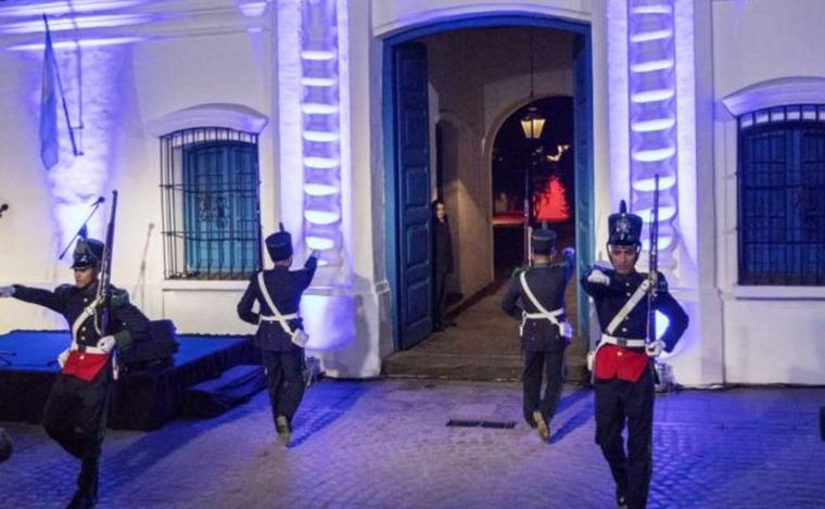 En este momento estás viendo Avanzan los preparativos para el acto del 9 de Julio en Tucumán