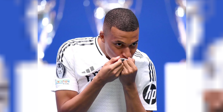 Lee más sobre el artículo Mbappé fue presentado en el Real Madrid: “Soy un chico muy feliz hoy”