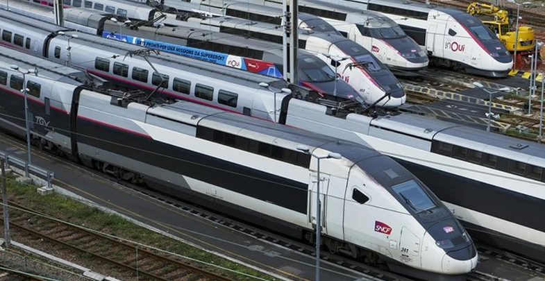 Tensión en Francia: trenes cancelados y denuncia de sabotaje previo a la ceremonia de los Juegos Olímpicos