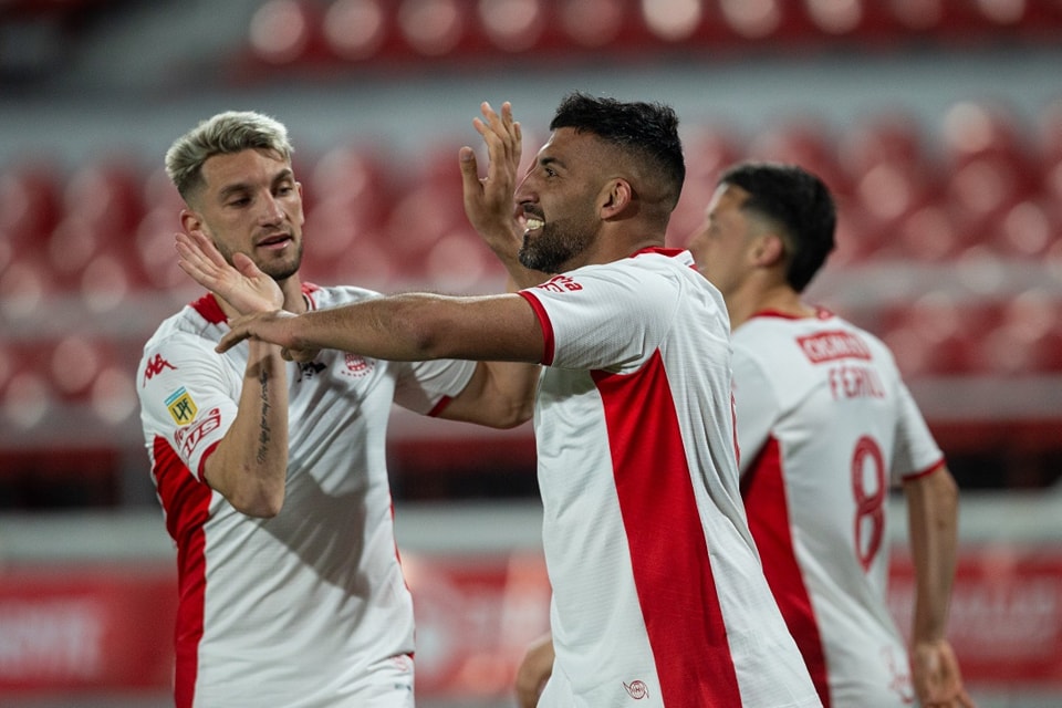 En este momento estás viendo Copa Argentina: Huracán eliminó a Argentinos y avanzó a Cuartos