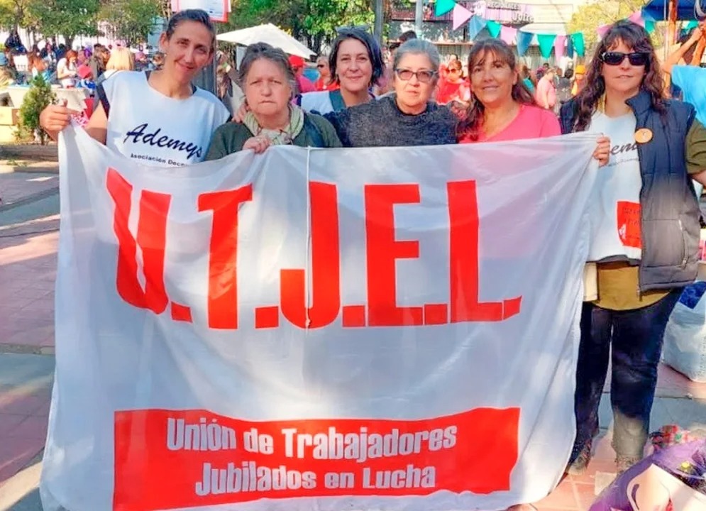 Lee más sobre el artículo La Policía Federal reprimió a los jubilados que se movilizaban en el Congreso contra el veto de Milei