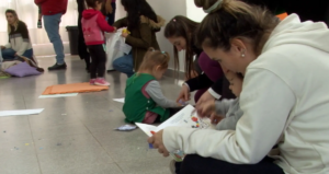 Lee más sobre el artículo Niñas y niños de Educación Inicial reciben material literario