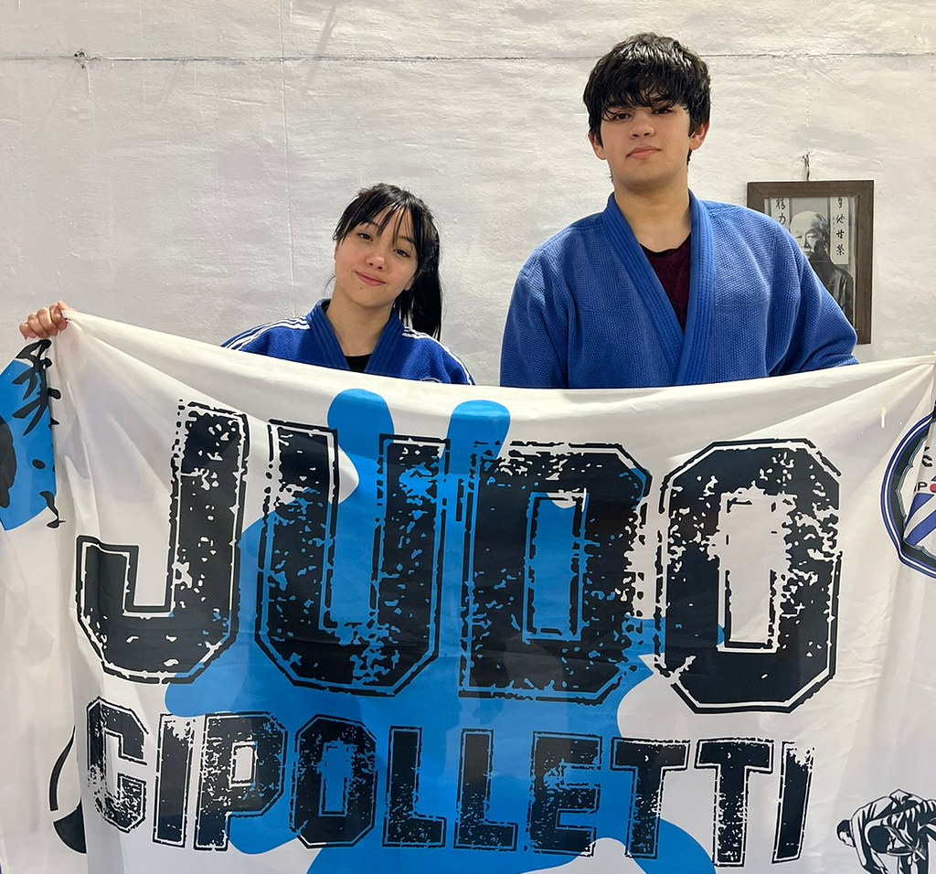 Lee más sobre el artículo Agustina Burgos y Joaquín Hazeldine representarán a Argentina en el Torneo Sudamericano de Judo»