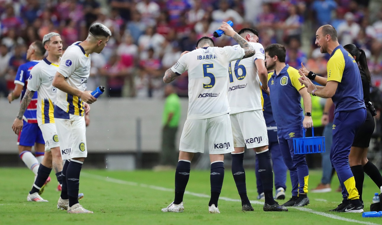 En este momento estás viendo Rosario Central perdió contra Fortaleza en Brasil y quedó eliminado de la Copa Sudamericana