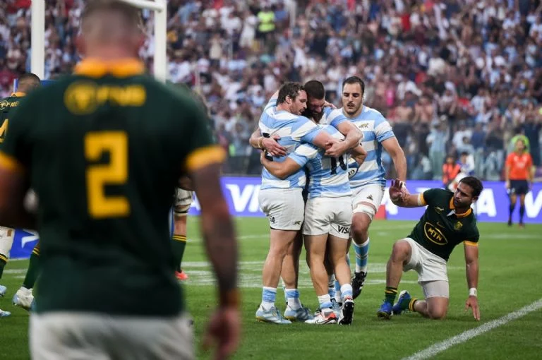 En este momento estás viendo Los Pumas Vencieron a Sudáfrica en Santiago del Estero