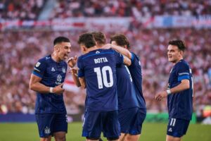 Lee más sobre el artículo Talleres dio el golpe en «El Monumental»: le ganó 1-0 a River y es escolta