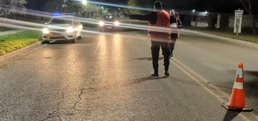 En este momento estás viendo Dos detenidos en Viedma por agredir a la Policía en un control vehicular