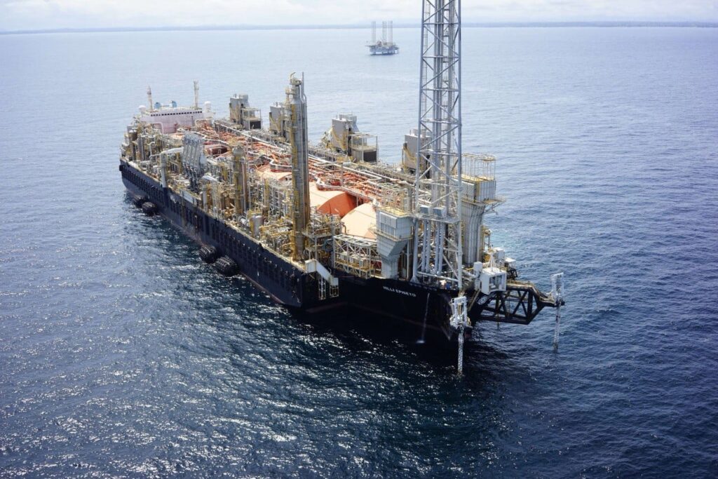 Southern Energy anunció la instalación de un buque de licuefacción en Río  Negro para exportar GNL - LU19