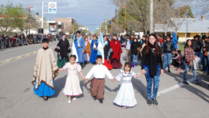 Lee más sobre el artículo Sigue abierta la convocatoria para participar del desfile aniversario de Cipolletti