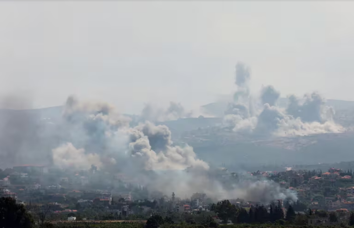 En este momento estás viendo Israel lanzó una operación contra más de 300 objetivos del grupo terrorista Hezbollah en el sur del Líbano