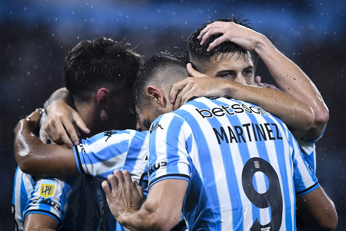 En este momento estás viendo Racing visita a Athletico Paranaense en el inicio de su serie de cuartos de final