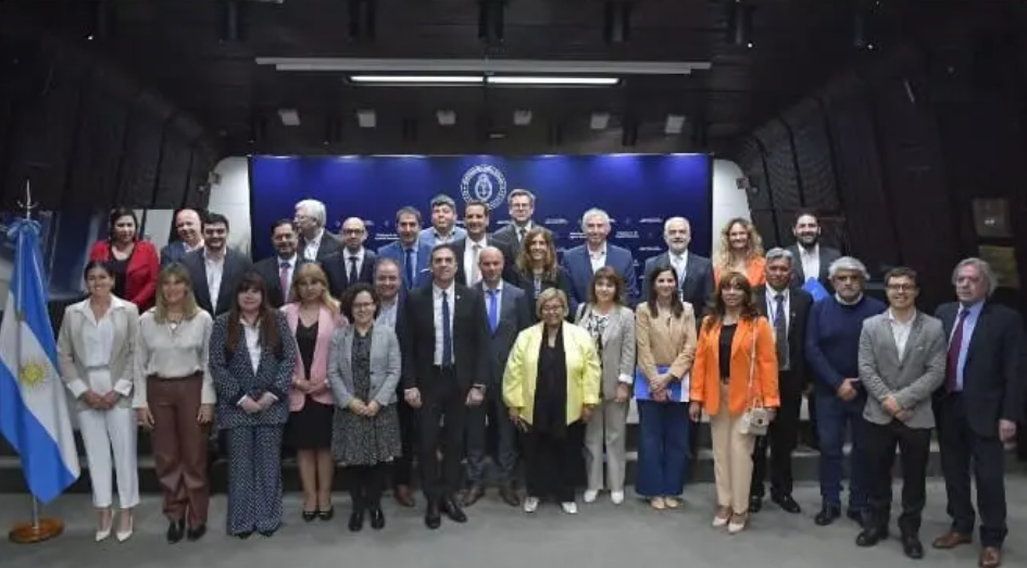 En este momento estás viendo Río Negro expuso sus incentivos para la competitividad y el empleo