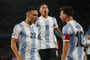 Lee más sobre el artículo Argentina le ganó 1-0 a Perú con un golazo de Lautaro Martínez en La Bombonera