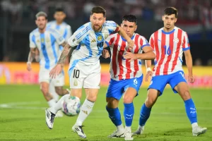 Lee más sobre el artículo Argentina cayó 2-1 con Paraguay en Asunción por las Eliminatorias Sudamericanas