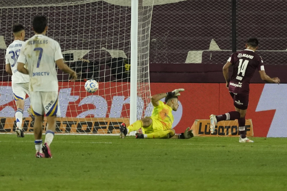 Lee más sobre el artículo Boca perdió con Lanús y estiró su mal momento en el campeonato