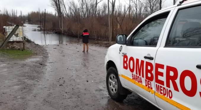 Lee más sobre el artículo La función social de los Bomberos de Barda del Medio