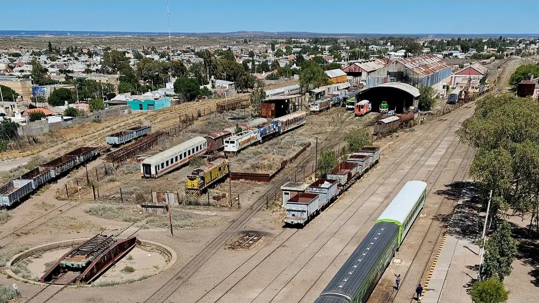 En este momento estás viendo ALTEC fortalece las telecomunicaciones del Tren Patagónico